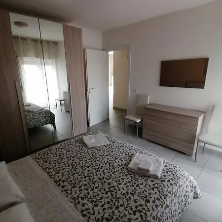 Happydays - Equipped - Intero رانداتسو