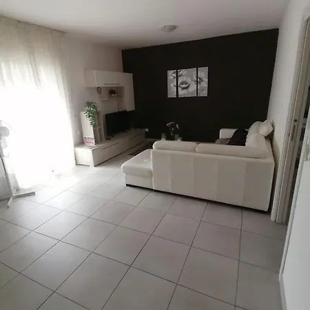 Happydays - Equipped - Intero Apartment *