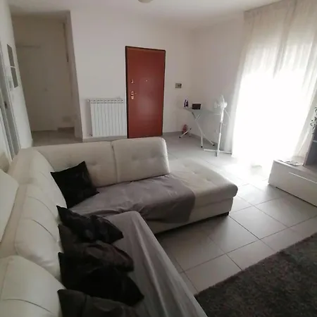 Happydays - Equipped - Intero Apartment